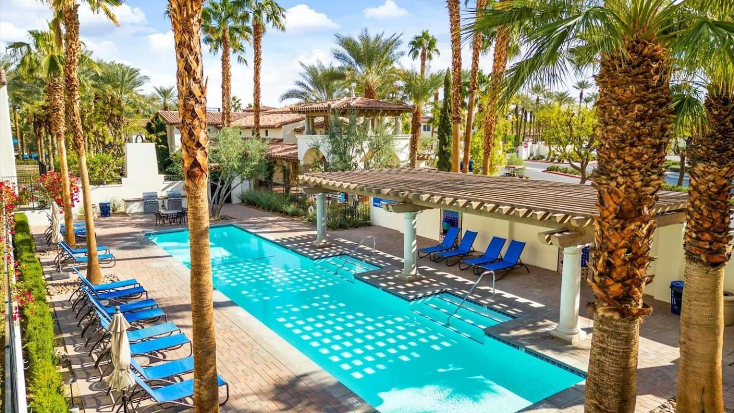 Luxurious Villa With Majestic Mountain View, 12 Pools, Spas, Ground Floor La Quinta Exteriör bild
