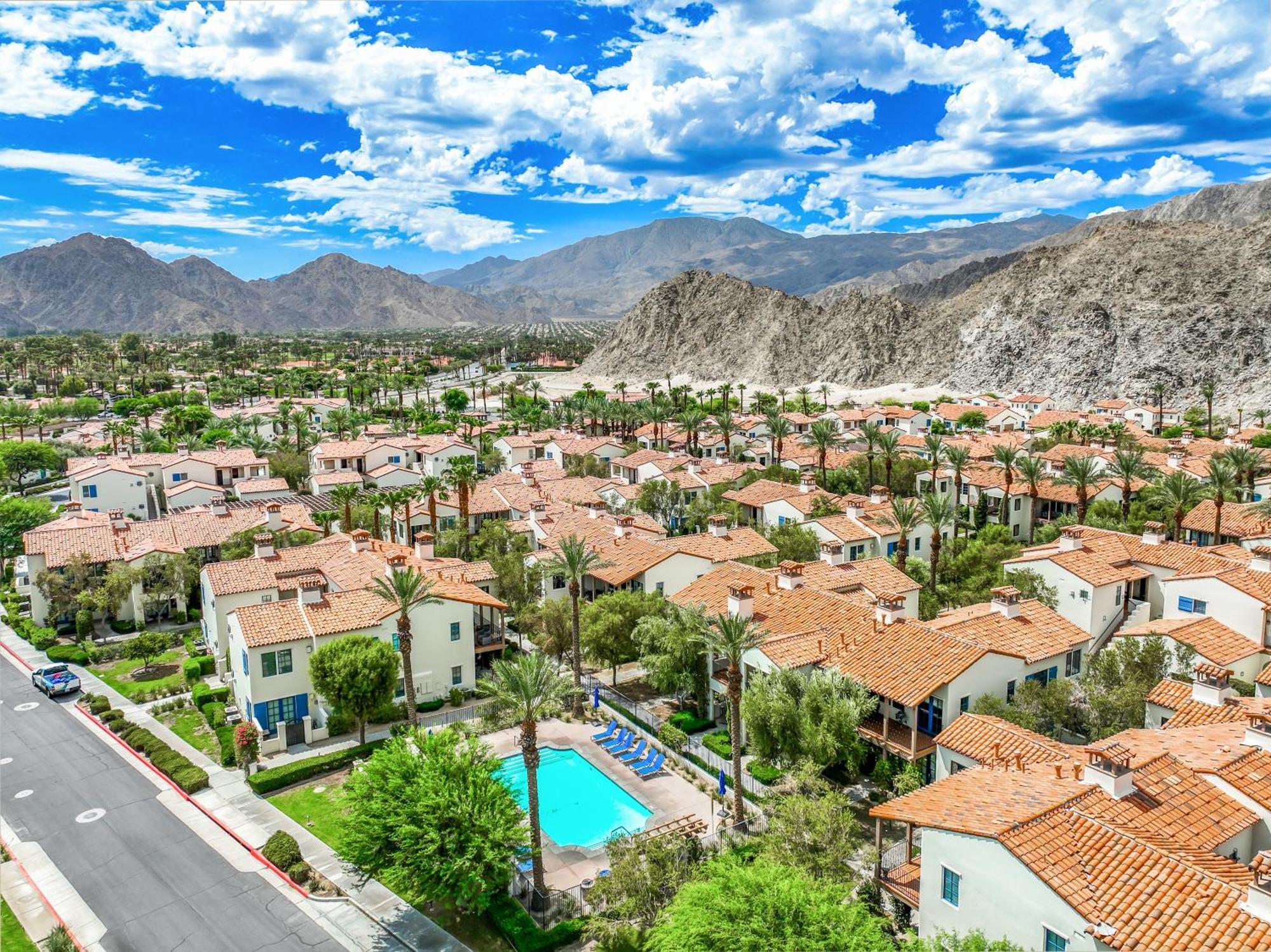 Luxurious Villa With Majestic Mountain View, 12 Pools, Spas, Ground Floor La Quinta Exteriör bild